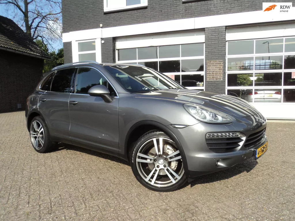 Porsche Cayenne 4.8 S Akrapovic Uitlaat Stoelverwarming V+A