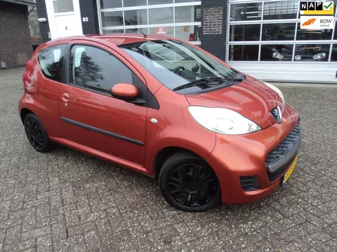 Peugeot 107 1.0-12V XS