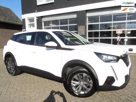 Peugeot 2008 1.2 PureTech Active Pack