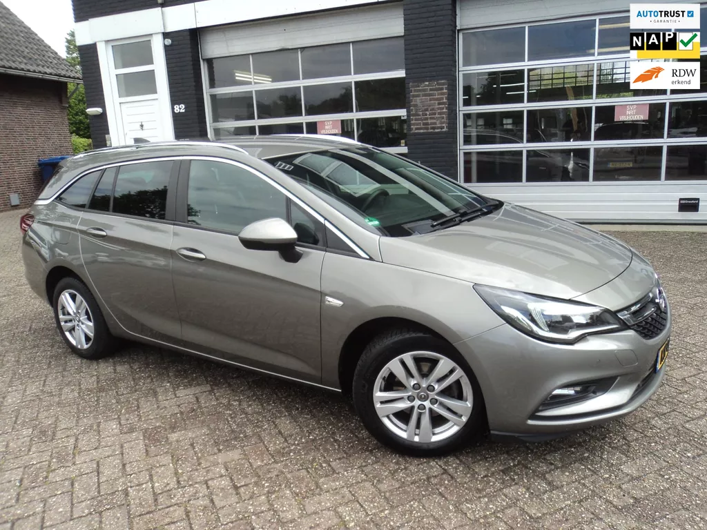 Opel Astra Sports Tourer 1.0 Business+ Camera Cruise Control